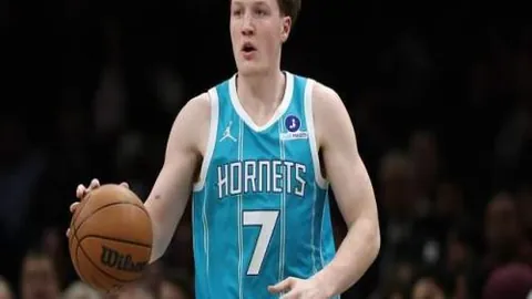 香港网球公开赛：商竣程因健康原因退赛